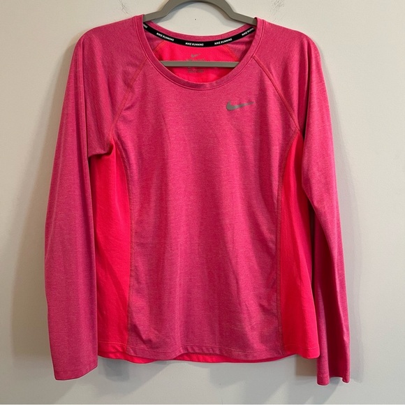 Nike Women's Pink Long Sleeve athletic Top size large L - Picture 1 of 5